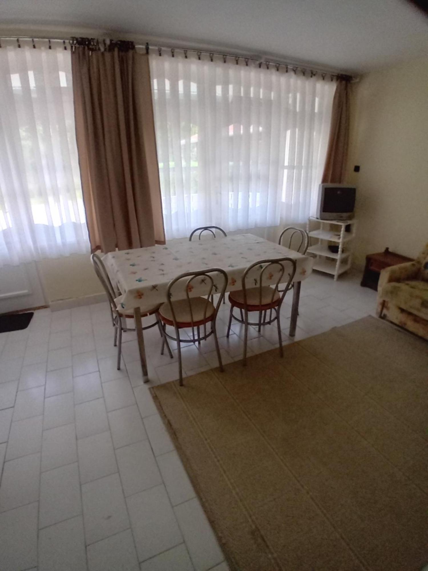 Bodahegyi Ut Apartman Zalakaros Exterior photo